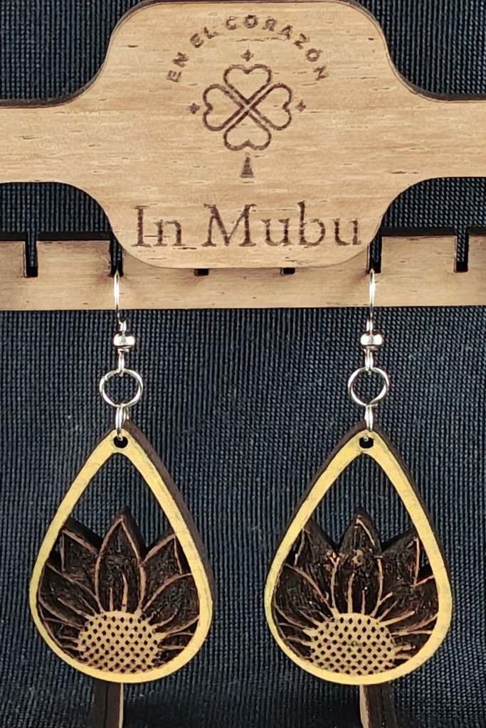 Gota con girasol al centro.